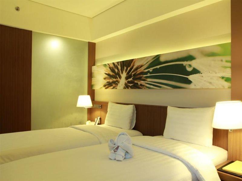 Soll Marina Hotel Serpong Ngoại thất bức ảnh