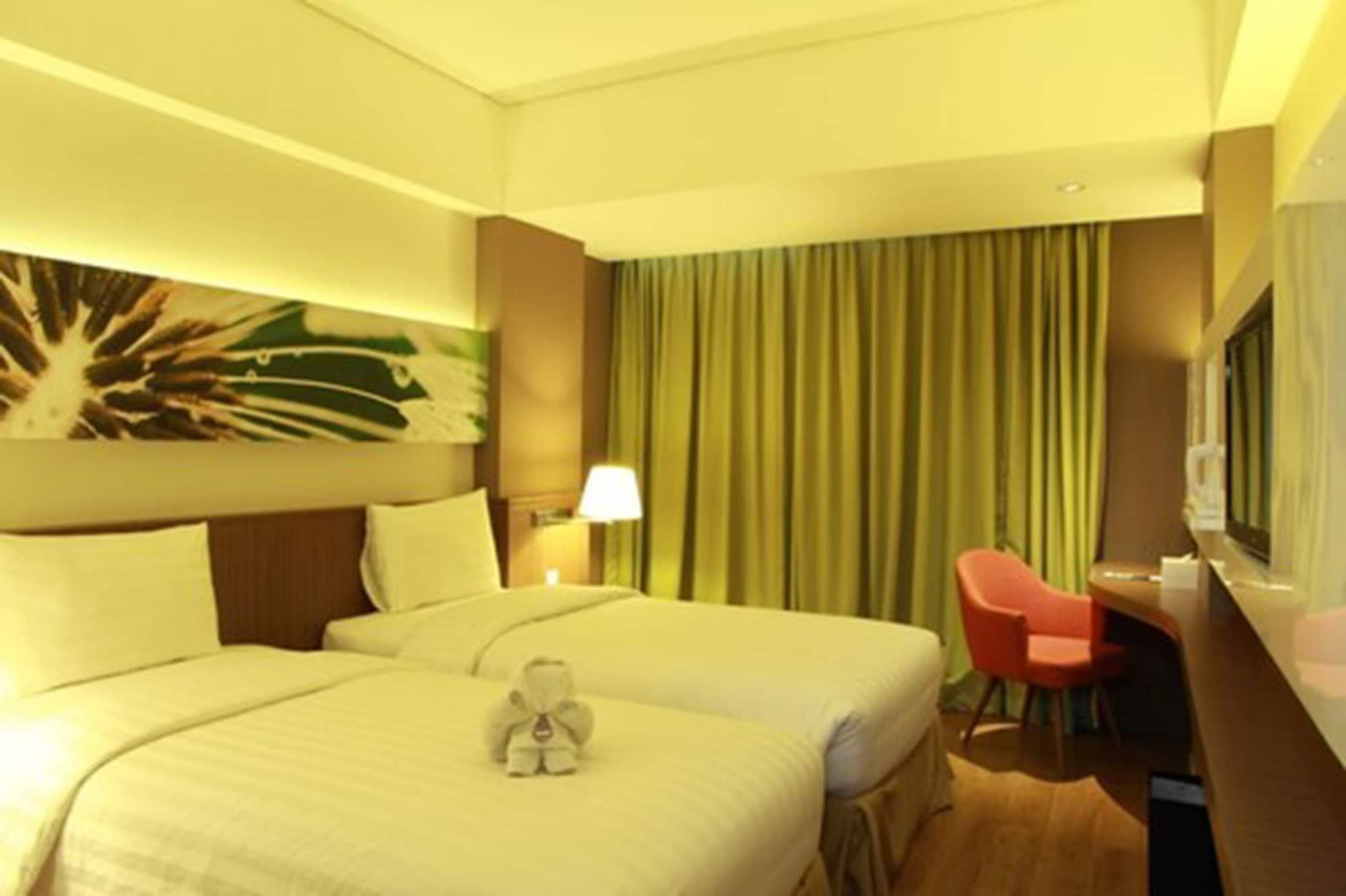 Soll Marina Hotel Serpong Ngoại thất bức ảnh
