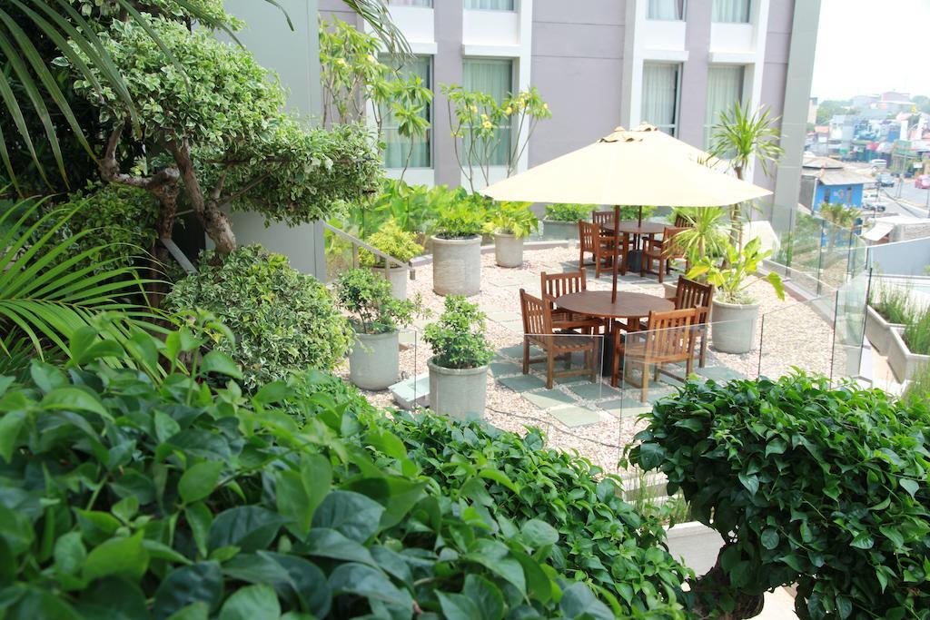 Soll Marina Hotel Serpong Ngoại thất bức ảnh
